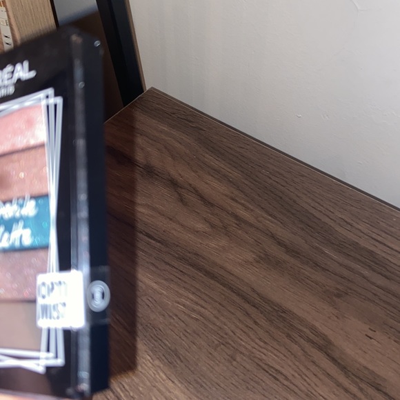 💓BRAND NEW EYESHADOW 💓 - Picture 4 of 4